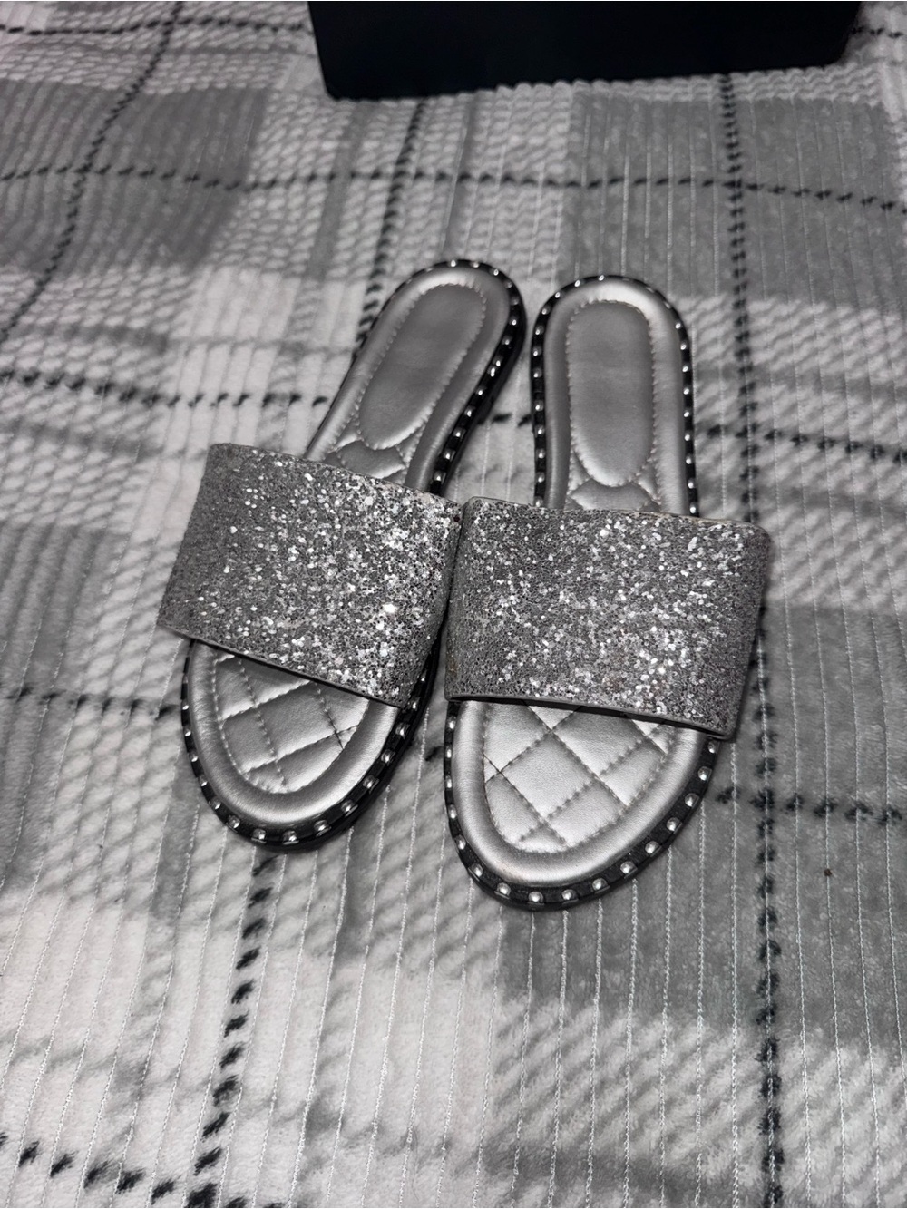 Sparkle Slide Sandals - Silver Glitter